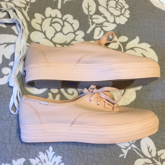 NWOT KEDS PLATFORM SNEAKERS - Picture 4 of 6